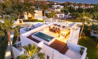 Contemporary luxury villa for sale, in an exclusive, gated community on Marbella’s prestigious Golden Mile 776690 