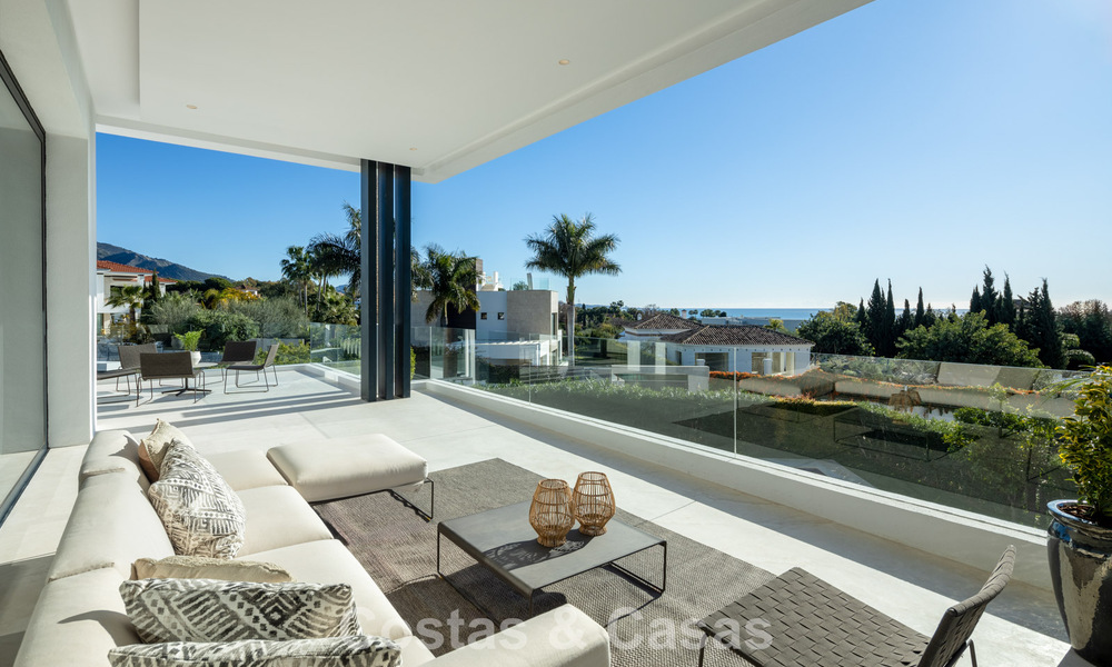 Contemporary luxury villa for sale, in an exclusive, gated community on Marbella’s prestigious Golden Mile 776698