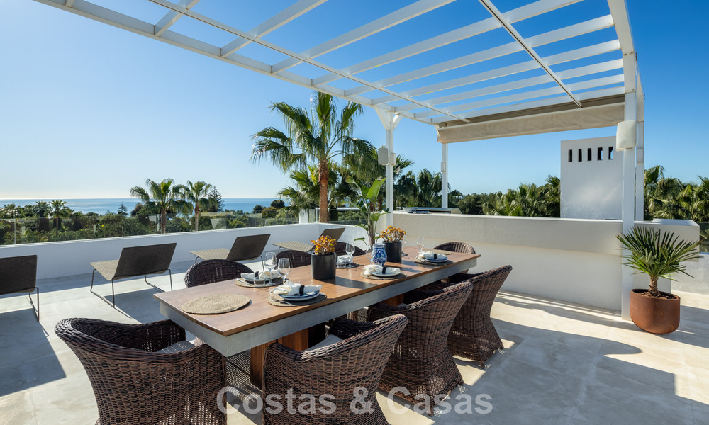 Contemporary luxury villa for sale, in an exclusive, gated community on Marbella’s prestigious Golden Mile 776700