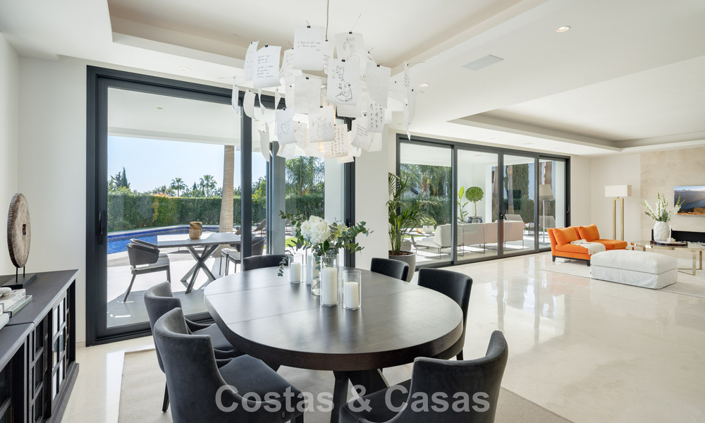 Contemporary luxury villa for sale, in an exclusive, gated community on Marbella’s prestigious Golden Mile 776705