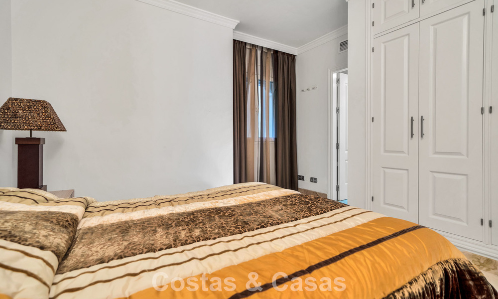 Luxurious ground floor apartment for sale, located on the New Golden Mile between Marbella and Estepona 776558
