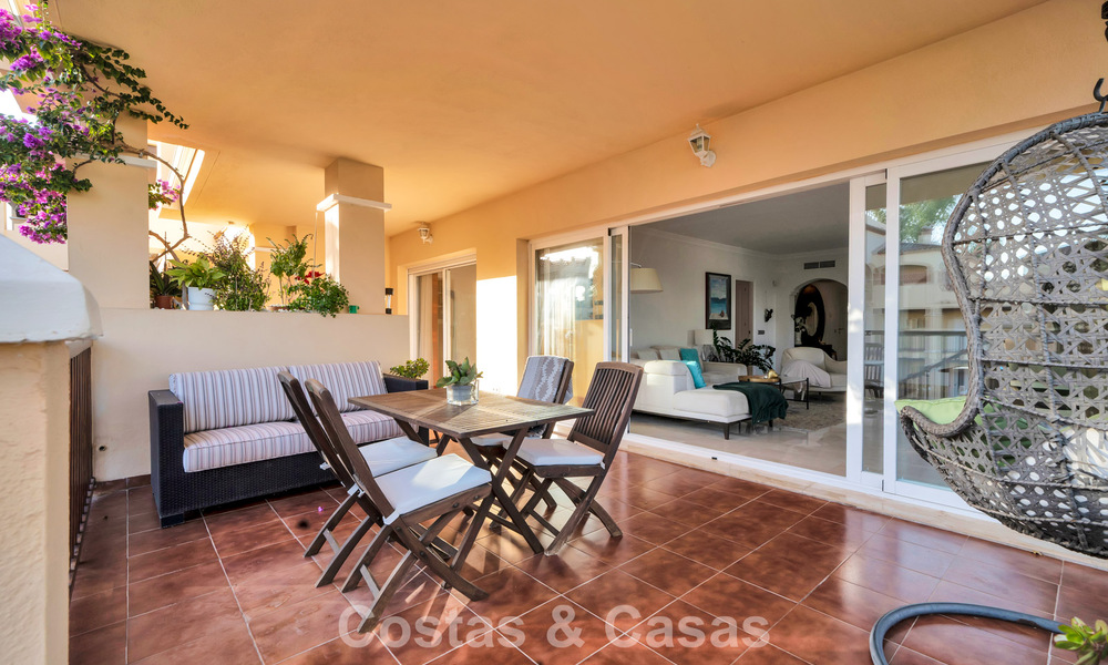 Luxurious ground floor apartment for sale, located on the New Golden Mile between Marbella and Estepona 776587