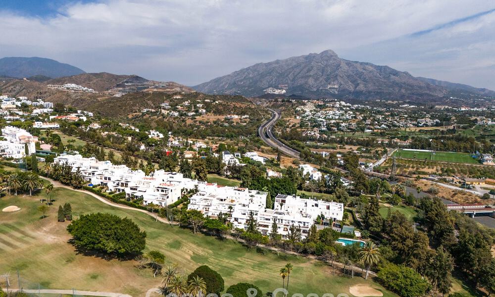Charming townhouse with private pool for sale, in a sought after golf enclave of La Quinta, Marbella – Benahavis 776619