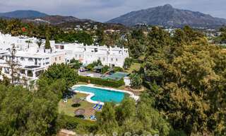 Charming townhouse with private pool for sale, in a sought after golf enclave of La Quinta, Marbella – Benahavis 776621 