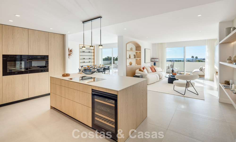 Luxurious renovated penthouse with panoramic sea views for sale in Nueva Andalucia, Marbella 776796