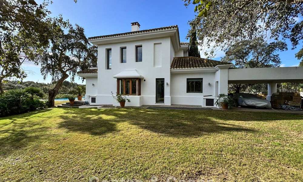 Fantastic luxury villa for sale surrounded by nature in the exclusive community of Valderrama in Sotogrande, Costa del Sol 776718