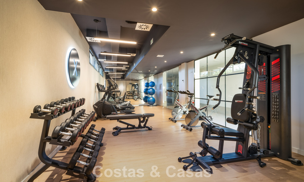 Modern, semi-detached villa with sea views for sale in a luxury resort in Mijas Costa, Costa del Sol 776816
