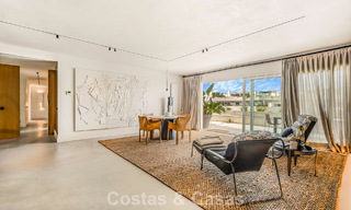 Exclusive, spacious duplex penthouse for sale, with private pool and sea view, close to the beach in Puerto Banus, Marbella 776953 