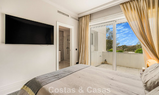 Exclusive, spacious duplex penthouse for sale, with private pool and sea view, close to the beach in Puerto Banus, Marbella 776970 