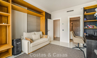 Exclusive, spacious duplex penthouse for sale, with private pool and sea view, close to the beach in Puerto Banus, Marbella 776973 
