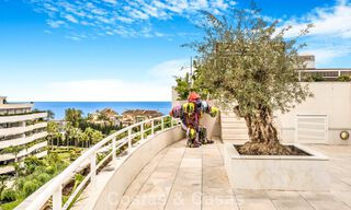 Exclusive, spacious duplex penthouse for sale, with private pool and sea view, close to the beach in Puerto Banus, Marbella 776990 