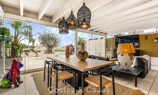 Exclusive, spacious duplex penthouse for sale, with private pool and sea view, close to the beach in Puerto Banus, Marbella 777002 