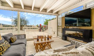 Exclusive, spacious duplex penthouse for sale, with private pool and sea view, close to the beach in Puerto Banus, Marbella 777005 