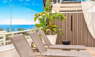 Exclusive, spacious duplex penthouse for sale, with private pool and sea view, close to the beach in Puerto Banus, Marbella 777019 