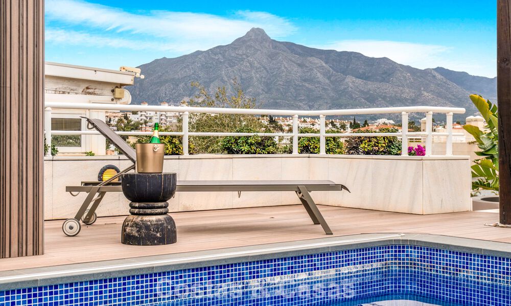 Exclusive, spacious duplex penthouse for sale, with private pool and sea view, close to the beach in Puerto Banus, Marbella 777021