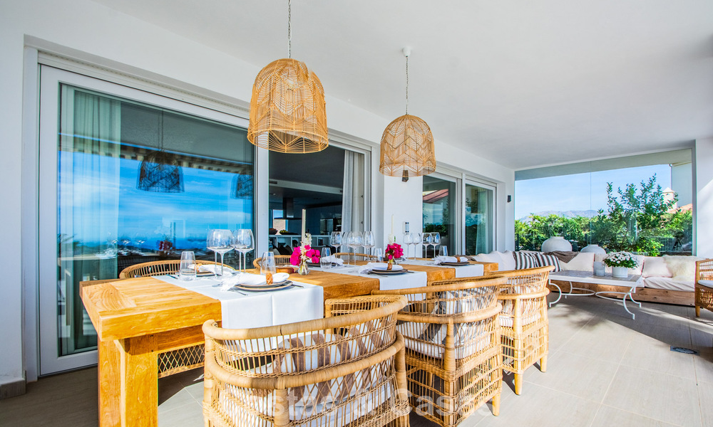 Contemporary Mediterranean luxury villa with panoramic mountain and sea views for sale in East Marbella 776843