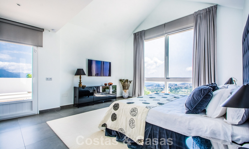 Contemporary Mediterranean luxury villa with panoramic mountain and sea views for sale in East Marbella 776856