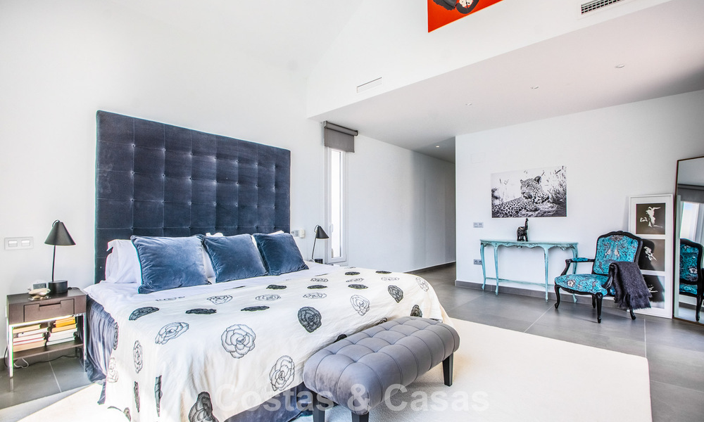 Contemporary Mediterranean luxury villa with panoramic mountain and sea views for sale in East Marbella 776858