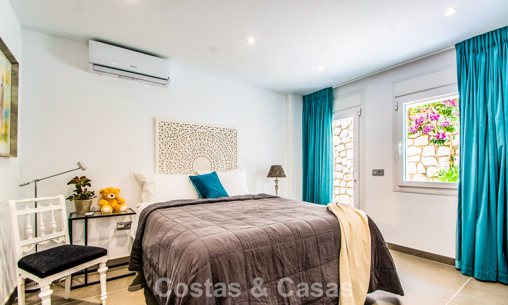 Contemporary Mediterranean luxury villa with panoramic mountain and sea views for sale in East Marbella 776875