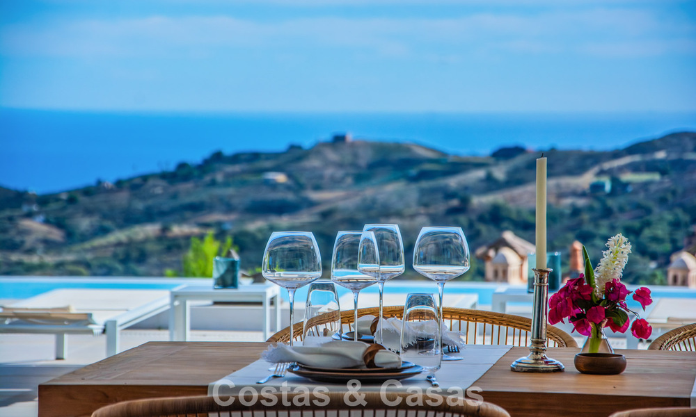 Contemporary Mediterranean luxury villa with panoramic mountain and sea views for sale in East Marbella 776907