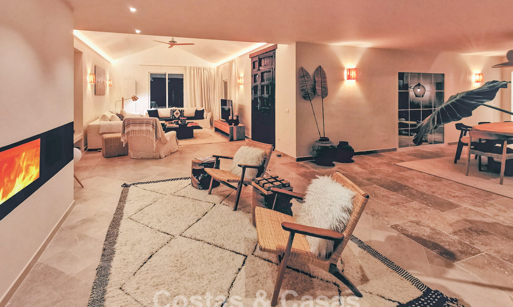 Spanish hacienda style villa with spectacular views for sale in a natural setting east of Marbella centre 776921