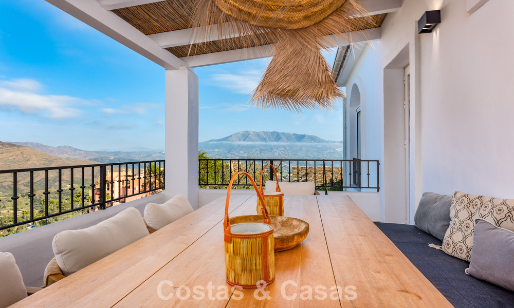 Spanish hacienda style villa with spectacular views for sale in a natural setting east of Marbella centre 776932