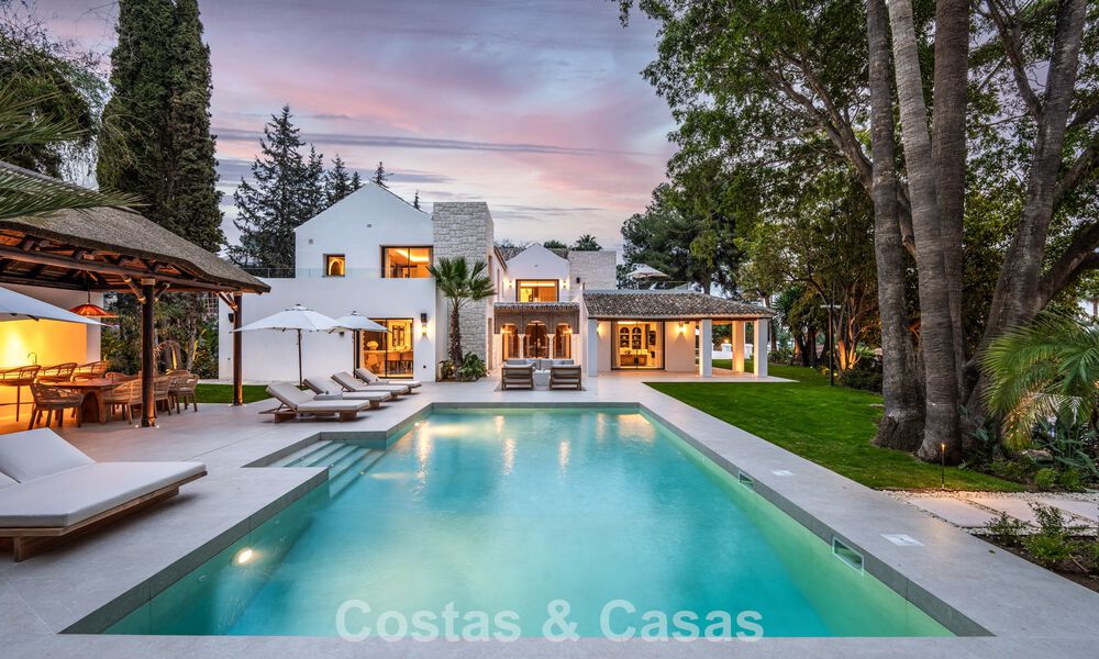 Contemporary Andalusian luxury villa for sale surrounded by golf courses in Nueva Andalucia, Marbella 776937