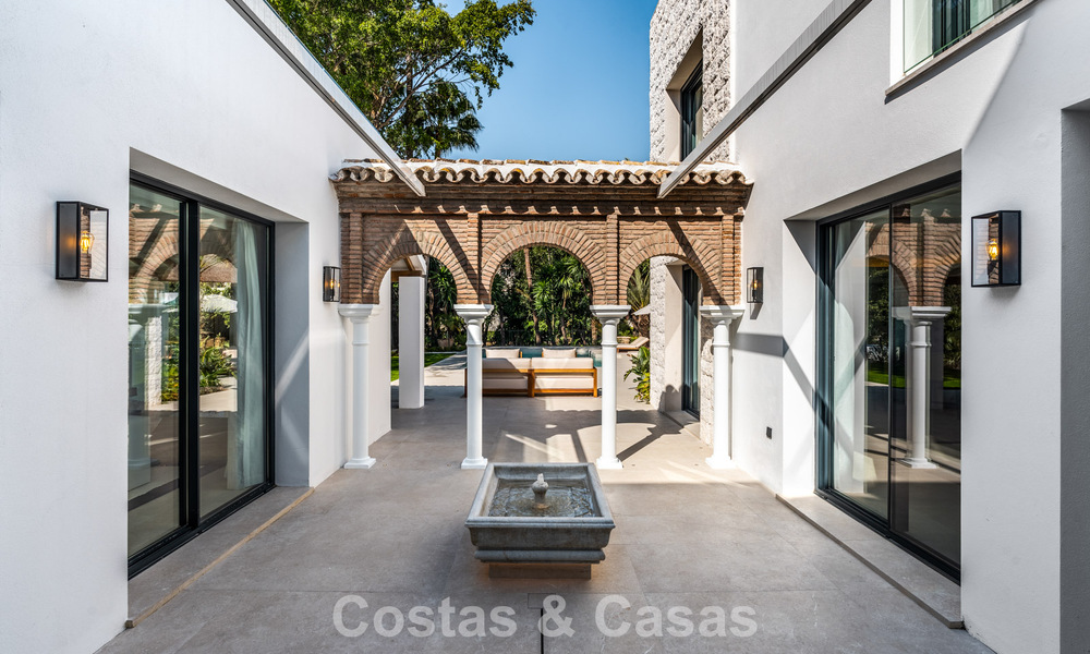 Contemporary Andalusian luxury villa for sale surrounded by golf courses in Nueva Andalucia, Marbella 776943