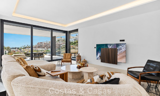 Move-in ready villa with modern architecture for sale in a secure residential area of Marbella - Benahavis 777132 