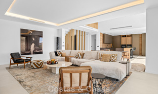 Move-in ready villa with modern architecture for sale in a secure residential area of Marbella - Benahavis 777137 