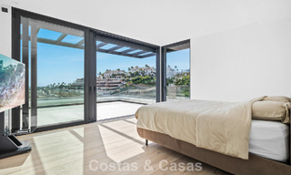 Move-in ready villa with modern architecture for sale in a secure residential area of Marbella - Benahavis 777156 