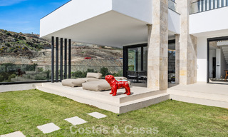 Move-in ready villa with modern architecture for sale in a secure residential area of Marbella - Benahavis 777170 