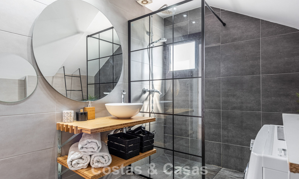 Duplex Penthouse for sale within walking distance to all amenities and Puerto Banus in Nueva Andalucia, Marbella 777353