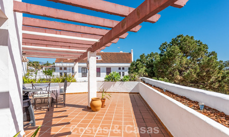 Duplex Penthouse for sale within walking distance to all amenities and Puerto Banus in Nueva Andalucia, Marbella 777367