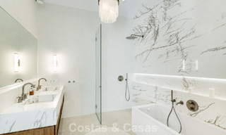 Move-in ready duplex penthouse for sale in a 24-hour security urbanization on Marbella’s Golden Mile 777114 