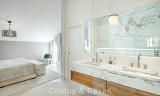 Move-in ready duplex penthouse for sale in a 24-hour security urbanization on Marbella’s Golden Mile 777115 