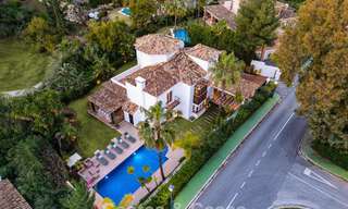 Move-in ready luxury villa for sale bordering a prime golf course in La Quinta, Marbella - Benahavis 777070 