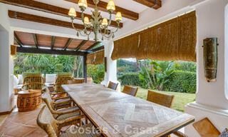 Move-in ready luxury villa for sale bordering a prime golf course in La Quinta, Marbella - Benahavis 777086 