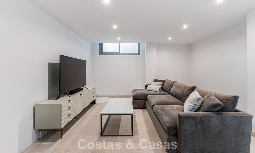 Luxurious, modern semi-detached villa for sale close to all amenities in Guadalmina and San Pedro, Marbella 777301