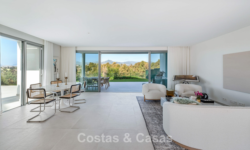 Luxurious, modern semi-detached villa for sale close to all amenities in Guadalmina and San Pedro, Marbella 777319