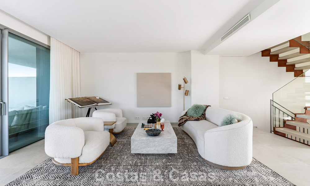 Luxurious, modern semi-detached villa for sale close to all amenities in Guadalmina and San Pedro, Marbella 777325