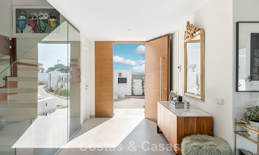 Luxurious, modern semi-detached villa for sale close to all amenities in Guadalmina and San Pedro, Marbella 777326