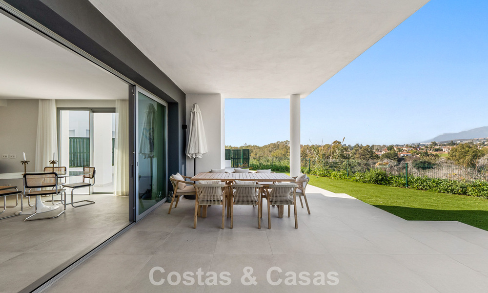 Luxurious, modern semi-detached villa for sale close to all amenities in Guadalmina and San Pedro, Marbella 777330