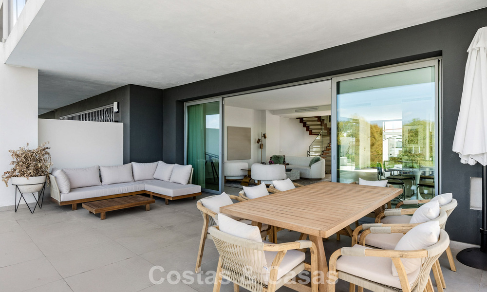 Luxurious, modern semi-detached villa for sale close to all amenities in Guadalmina and San Pedro, Marbella 777333