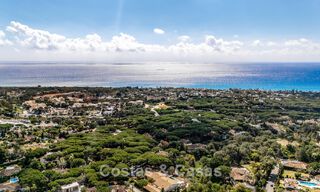 Spacious 4 bedroom family villa with sea views for sale in a sought-after residential area in Marbella East 777252 