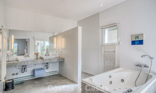 Spacious 4 bedroom family villa with sea views for sale in a sought-after residential area in Marbella East 777260 