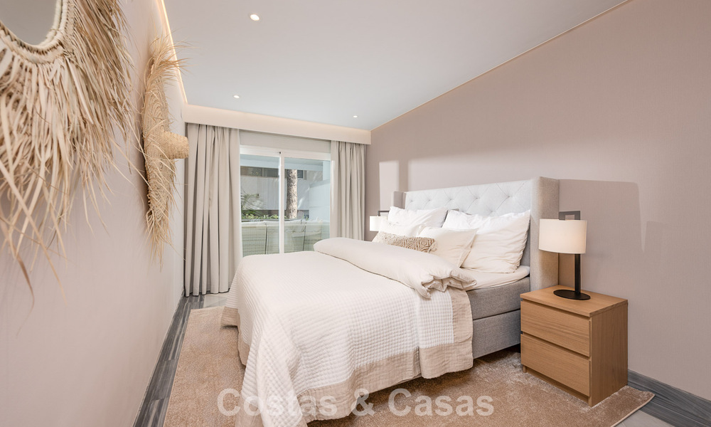 Renovated luxury apartment for sale in Gran Marbella on the beachfront on the Golden Mile / Marbella Center 777176