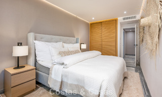 Renovated luxury apartment for sale in Gran Marbella on the beachfront on the Golden Mile / Marbella Center 777177 