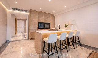 Renovated luxury apartment for sale in Gran Marbella on the beachfront on the Golden Mile / Marbella Center 777179 