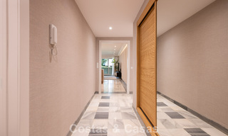 Renovated luxury apartment for sale in Gran Marbella on the beachfront on the Golden Mile / Marbella Center 777183 